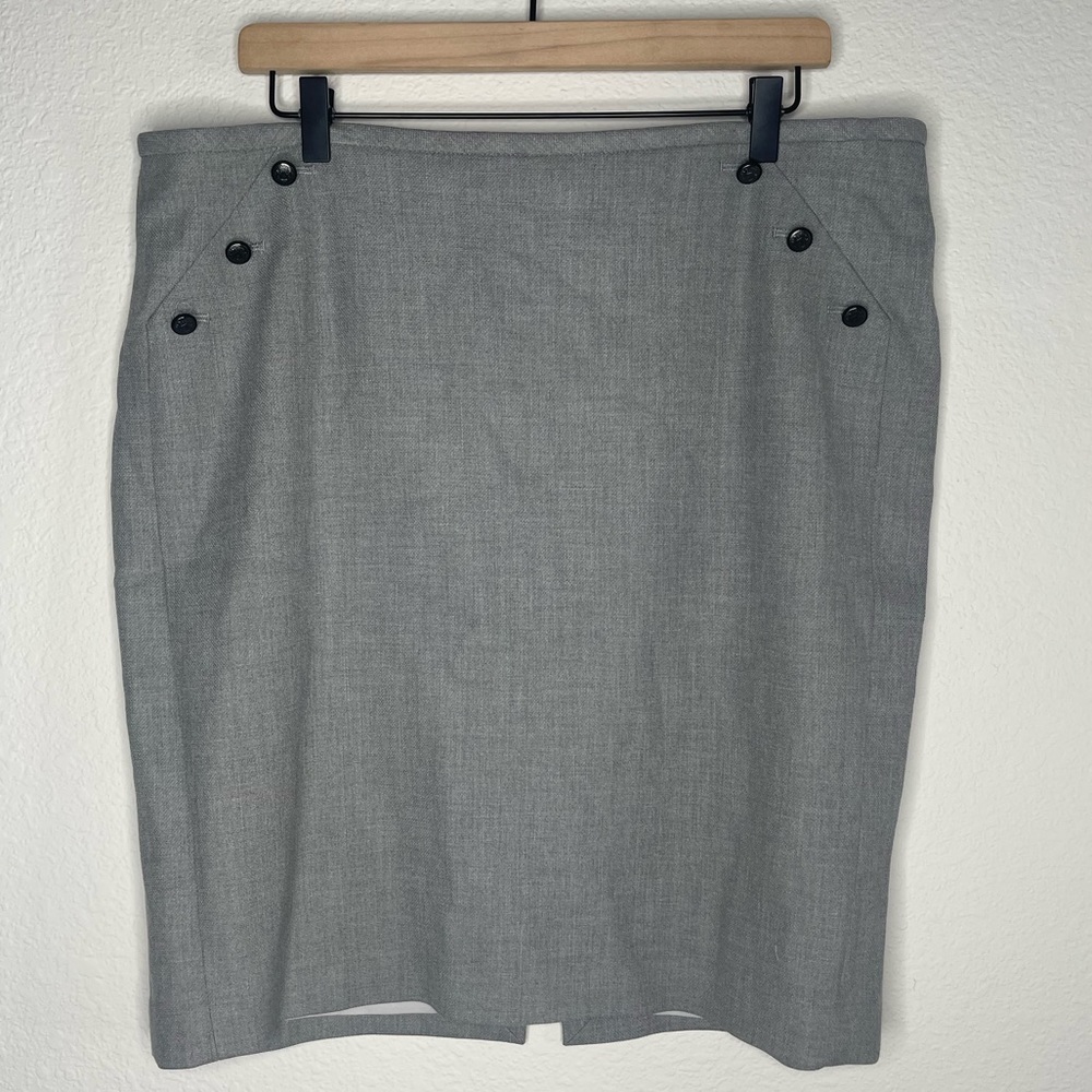 White House Black Market Skirt- 16